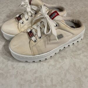 Skechers Sports vintage Cream and White Athletic slip on Shoes size 7